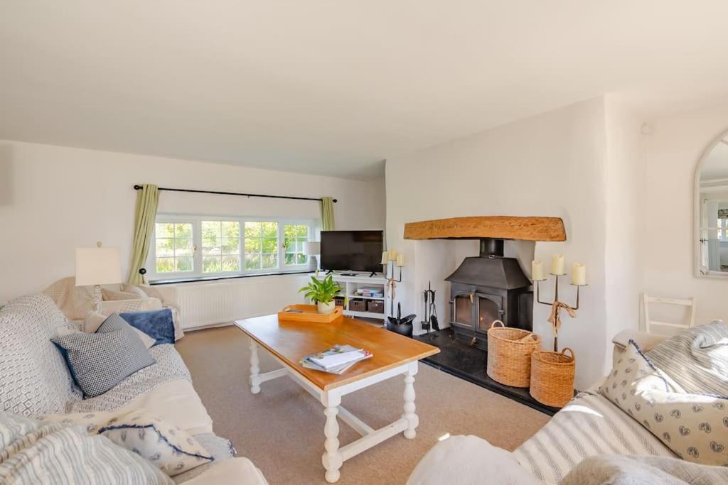 Rhos Y Bel Cottage Angelsey Llangadwaladr  Dış mekan fotoğraf
