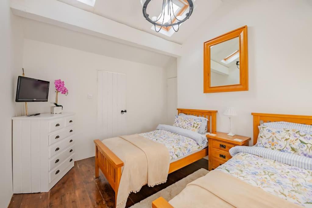 Rhos Y Bel Cottage Angelsey Llangadwaladr  Dış mekan fotoğraf