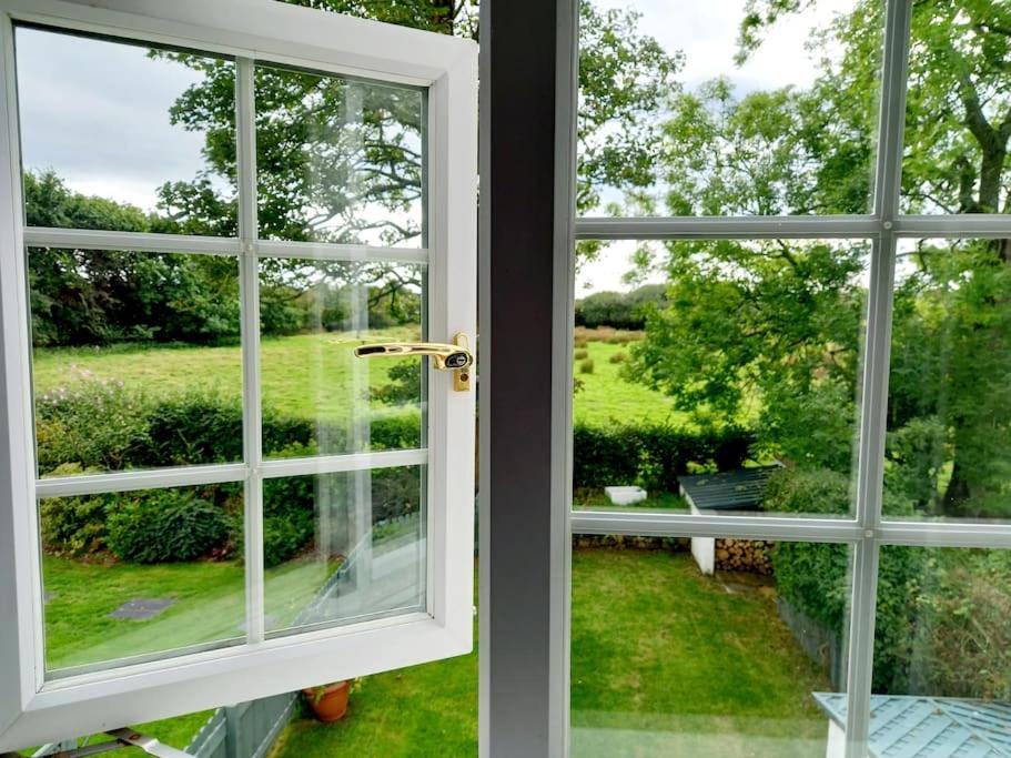 Rhos Y Bel Cottage Angelsey Llangadwaladr  Dış mekan fotoğraf
